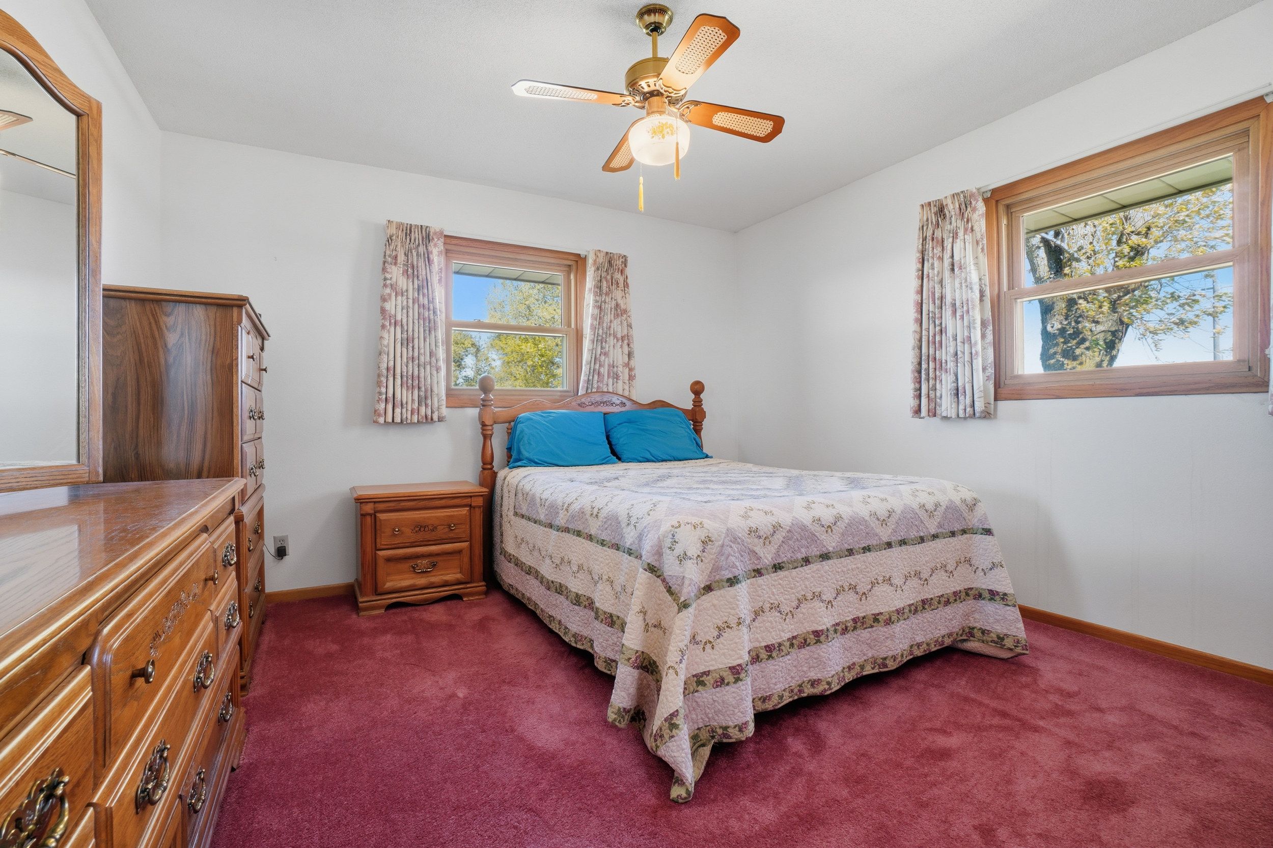 Listing Photo: 18_25871 200th ave-018